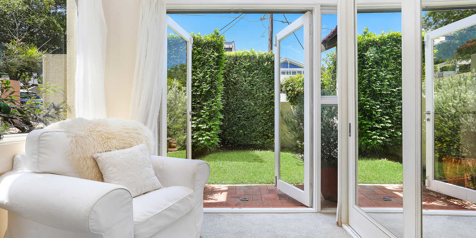 2/3 Hamilton Street Rose Bay