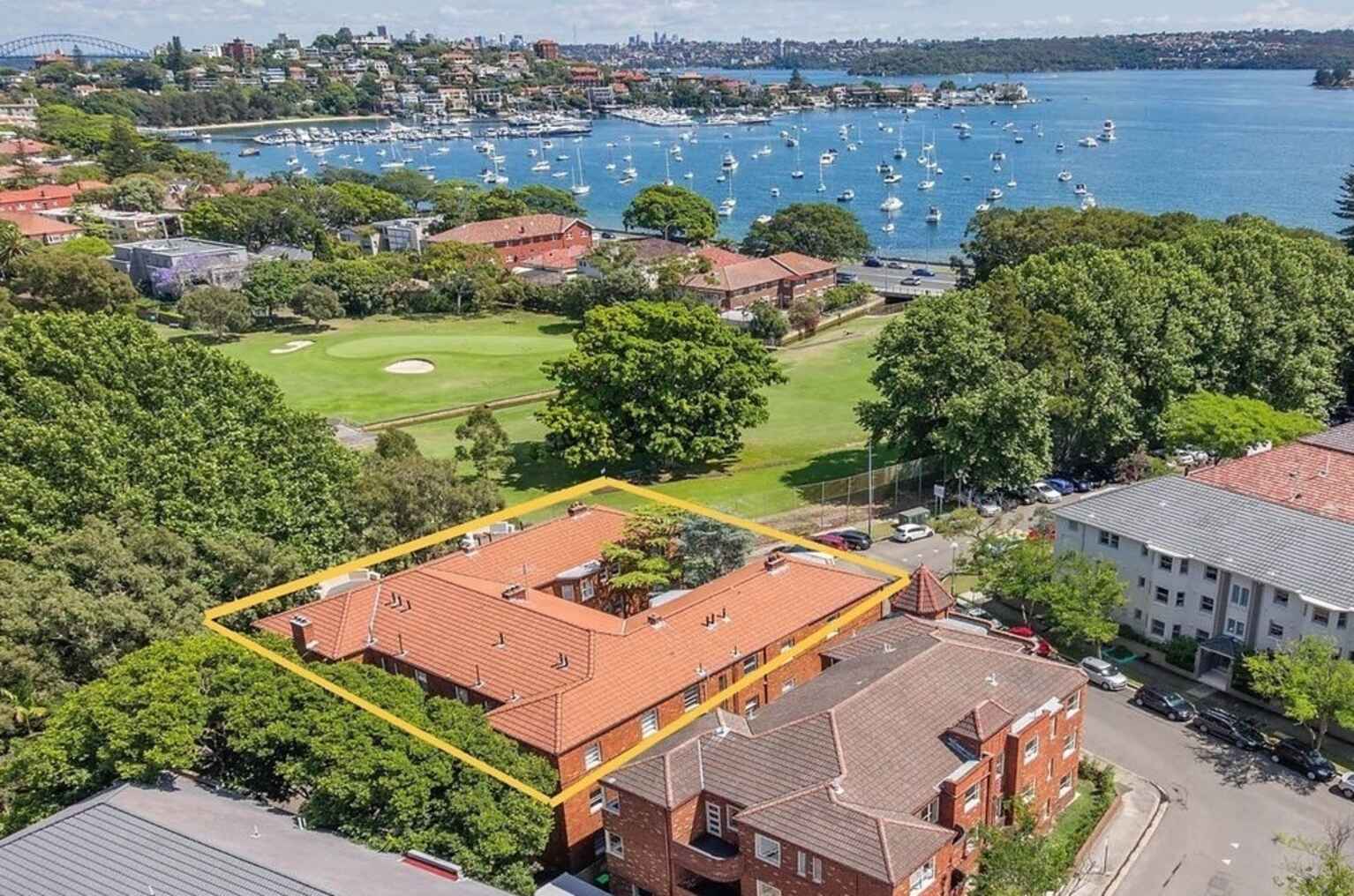 2/4 Iluka Street Rose Bay