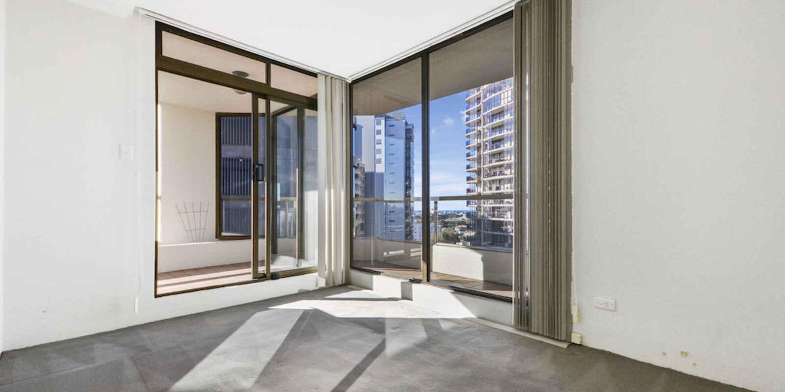 1104/1 Hollywood Avenue Bondi Junction