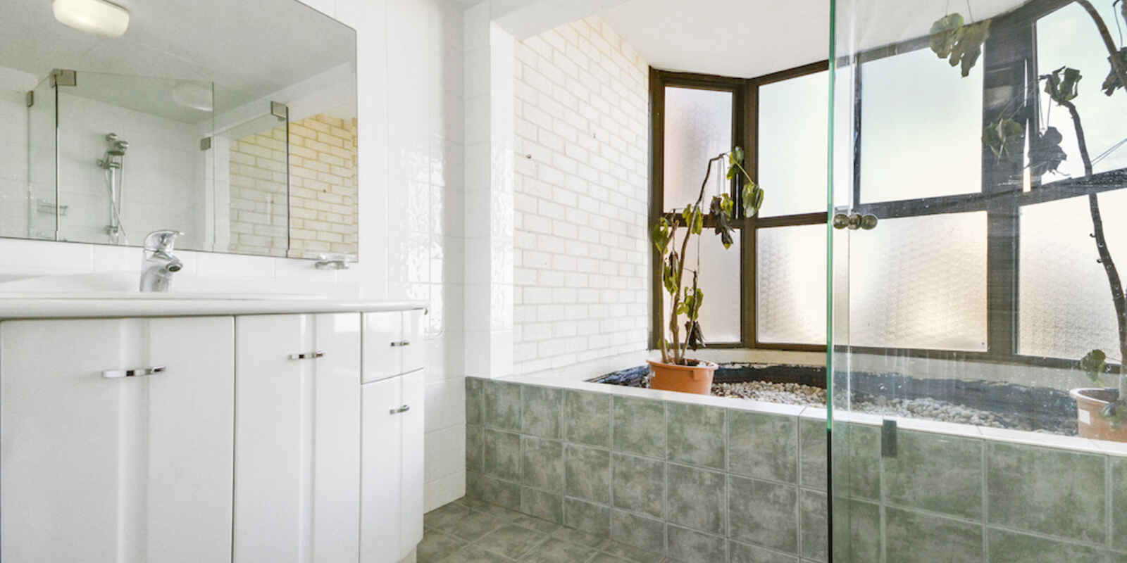 1104/1 Hollywood Avenue Bondi Junction