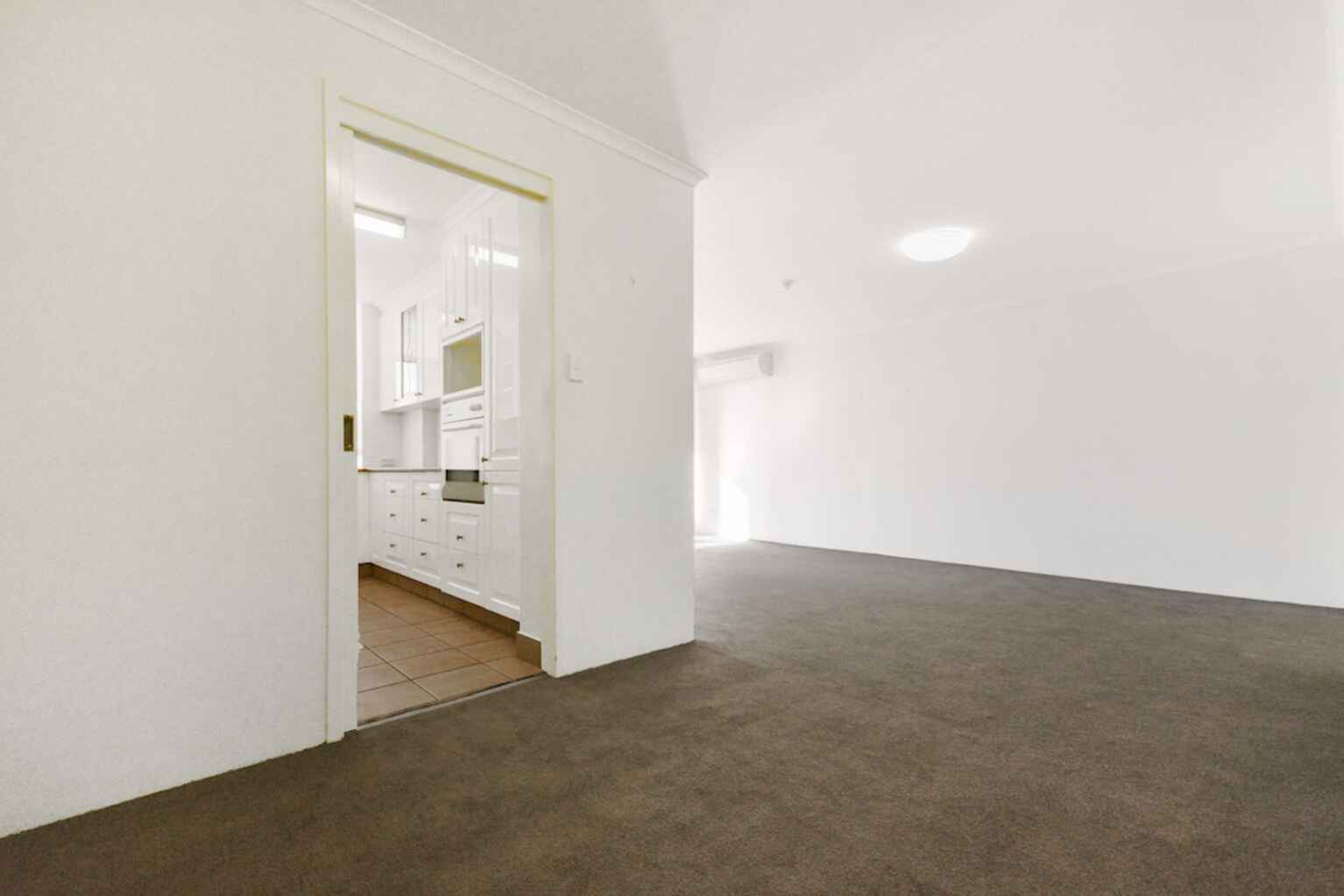 1104/1 Hollywood Avenue Bondi Junction