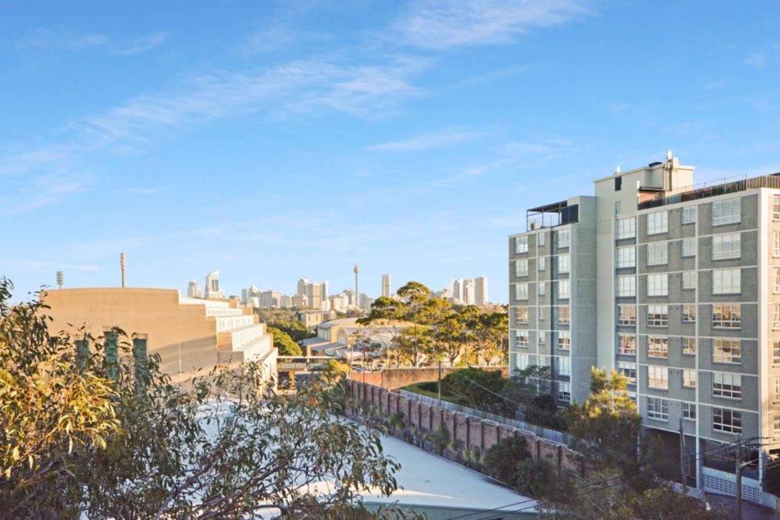 27/77-83 Cook Road Centennial Park