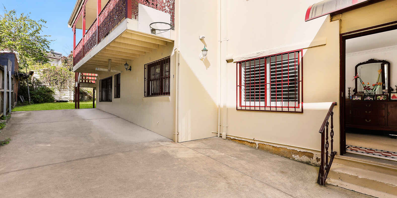 11 Ben Eden Street Bondi Junction