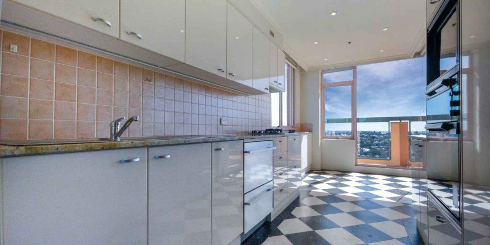 1301/81 Grafton Street Bondi Junction