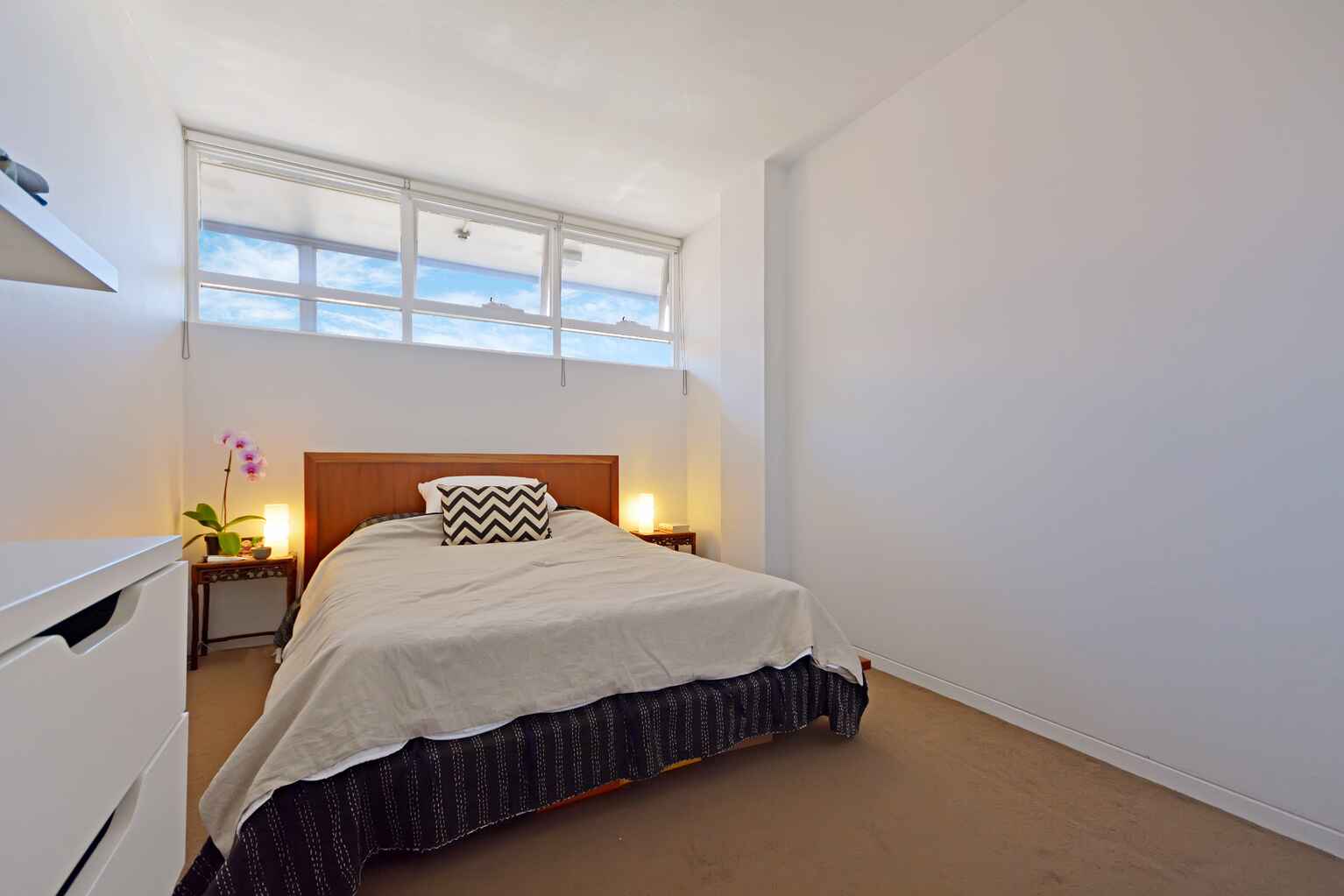 42/11 Yarranabee Road Darling Point