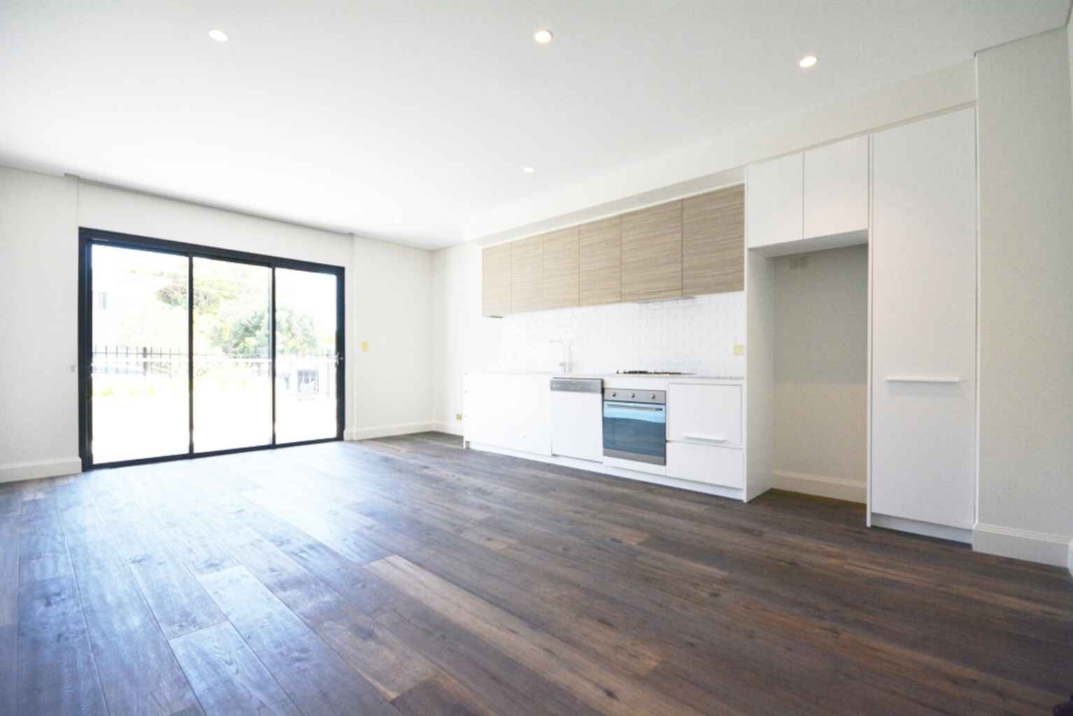 2/403 Old South Head Road North Bondi