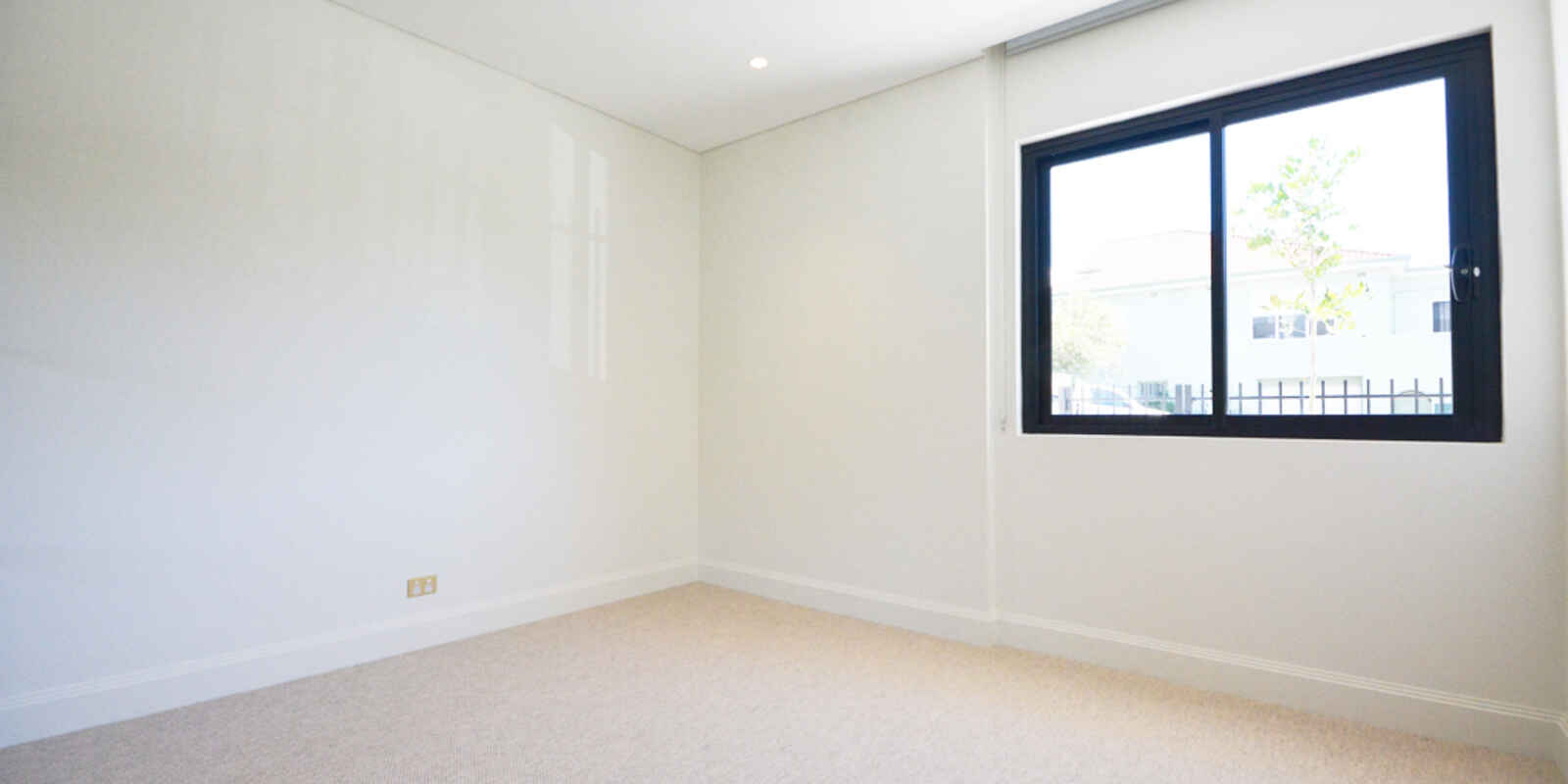 2/403 Old South Head Road North Bondi 2/403 Old South Head Road North Bondi