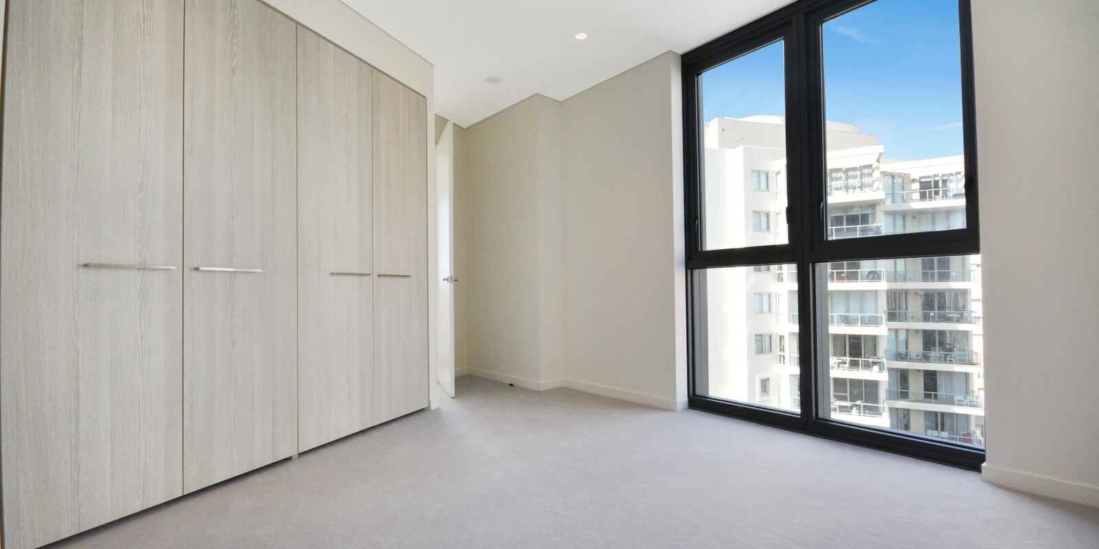 1 Bed/570 Oxford Street Bondi Junction