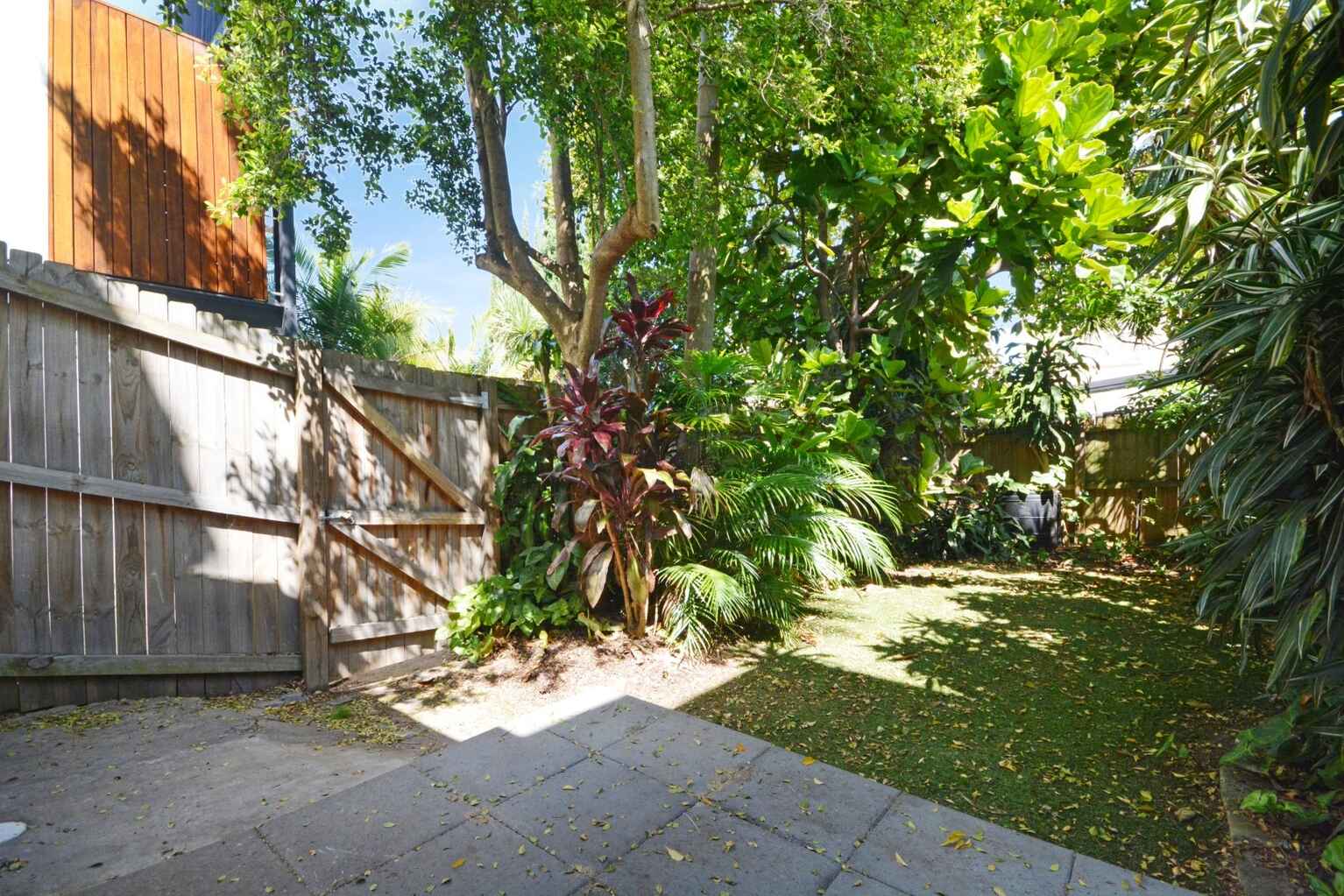 25 Brisbane Street Bondi Junction 25 Brisbane Street Bondi Junction