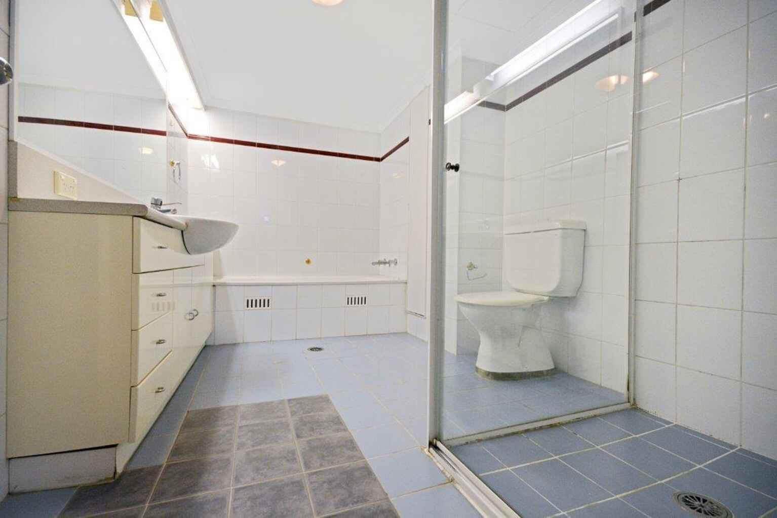 28/17-25 Spring Street Bondi Junction