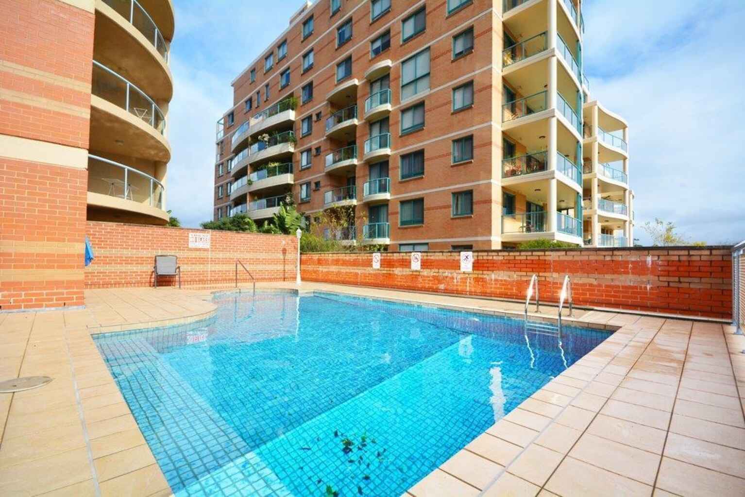 28/17-25 Spring Street Bondi Junction