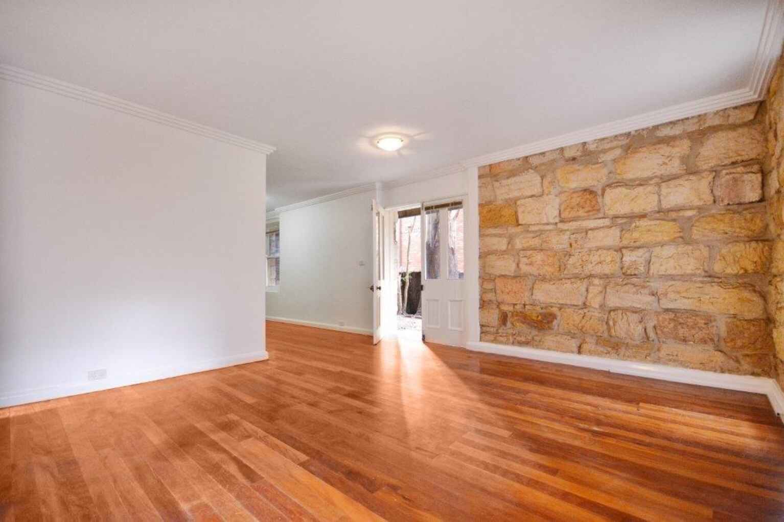 1/389 Alfred Street Neutral Bay