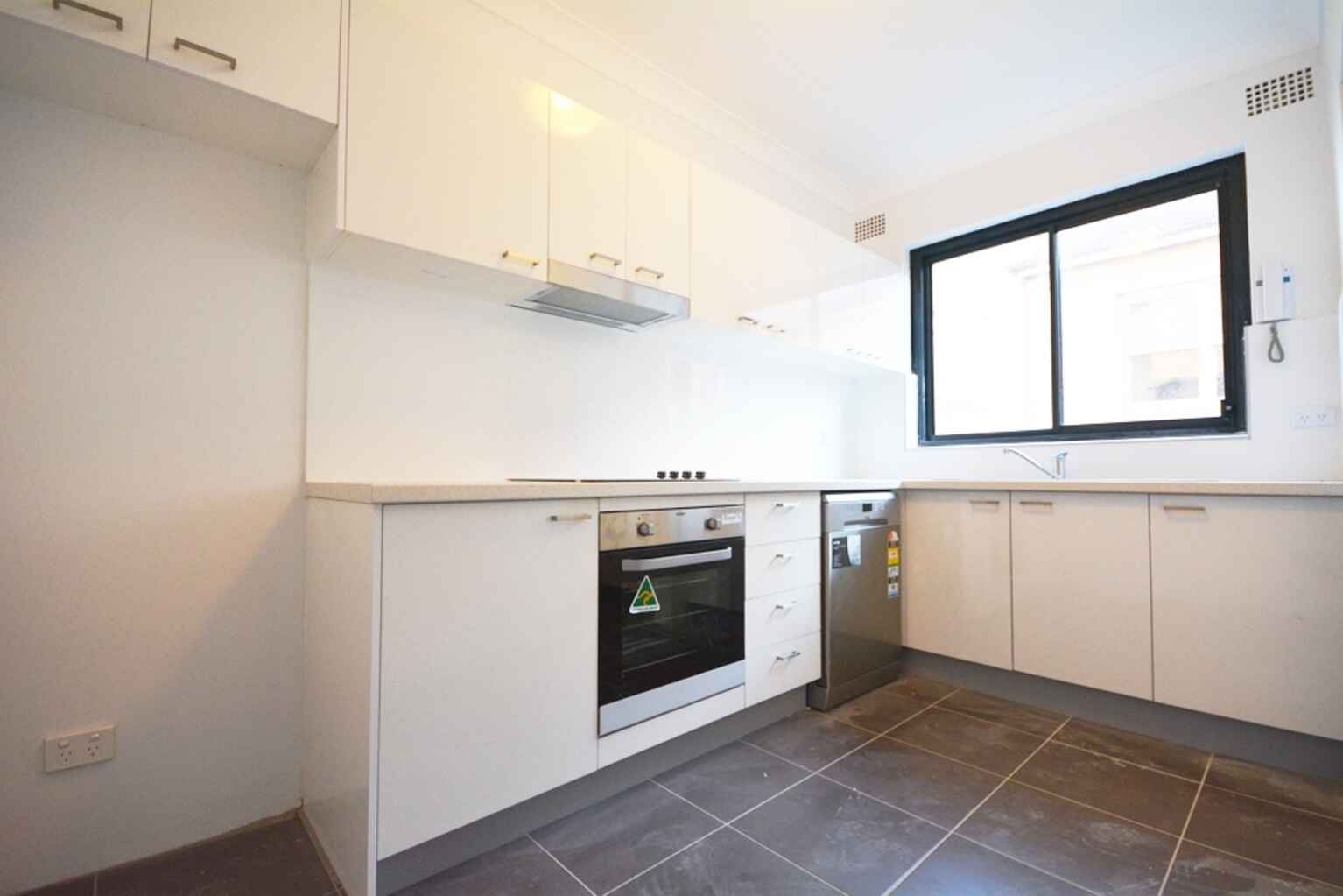 7/10-12 Fletcher Street Tamarama