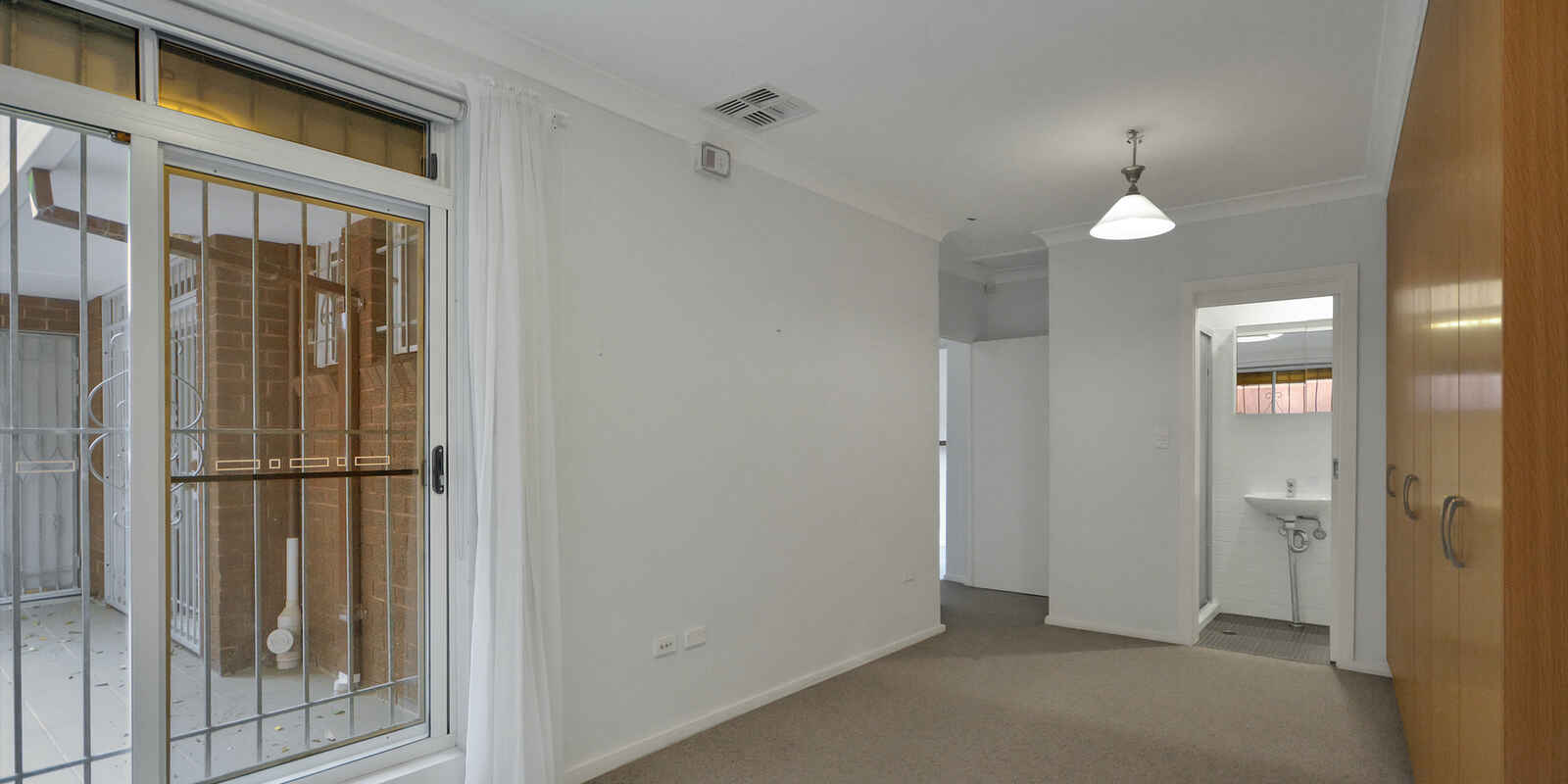 21 Pauling Avenue Coogee