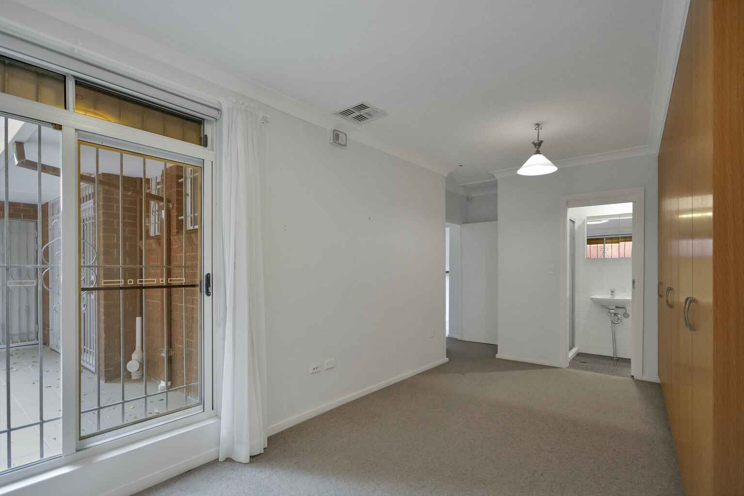 21 Pauling Avenue Coogee 21 Pauling Avenue Coogee