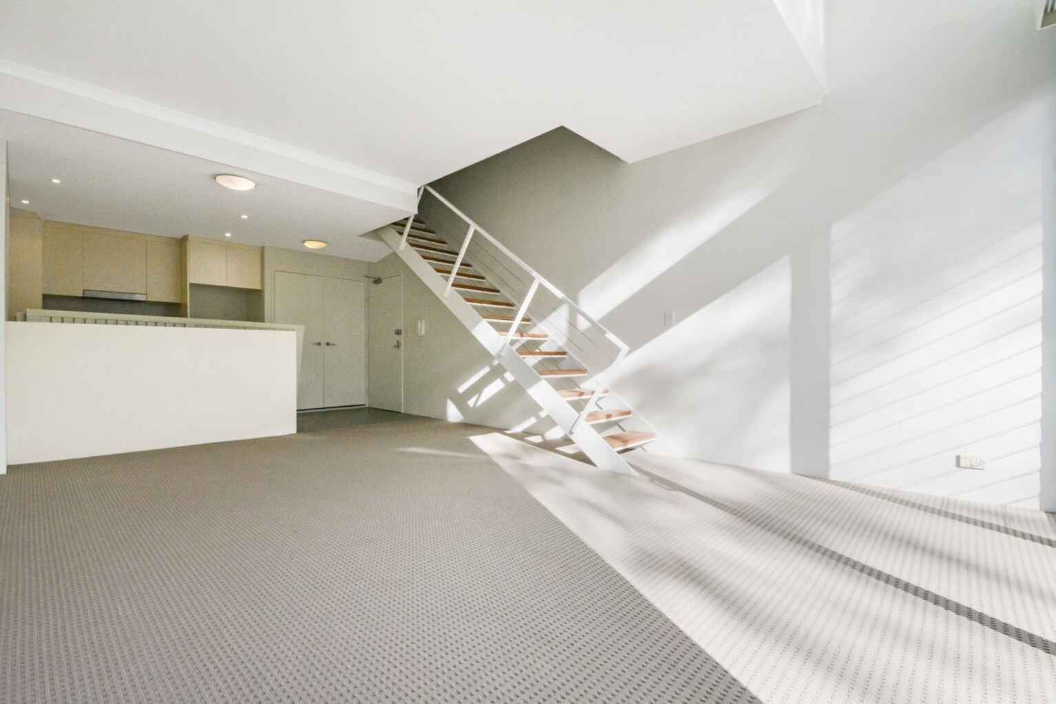 32/4 Grandstand Parade Zetland 32/4 Grandstand Parade Zetland