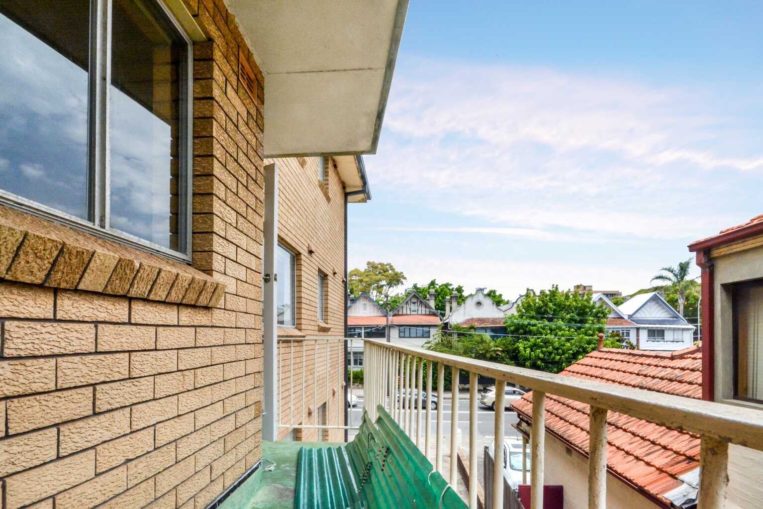 2/50 Bondi Road Bondi