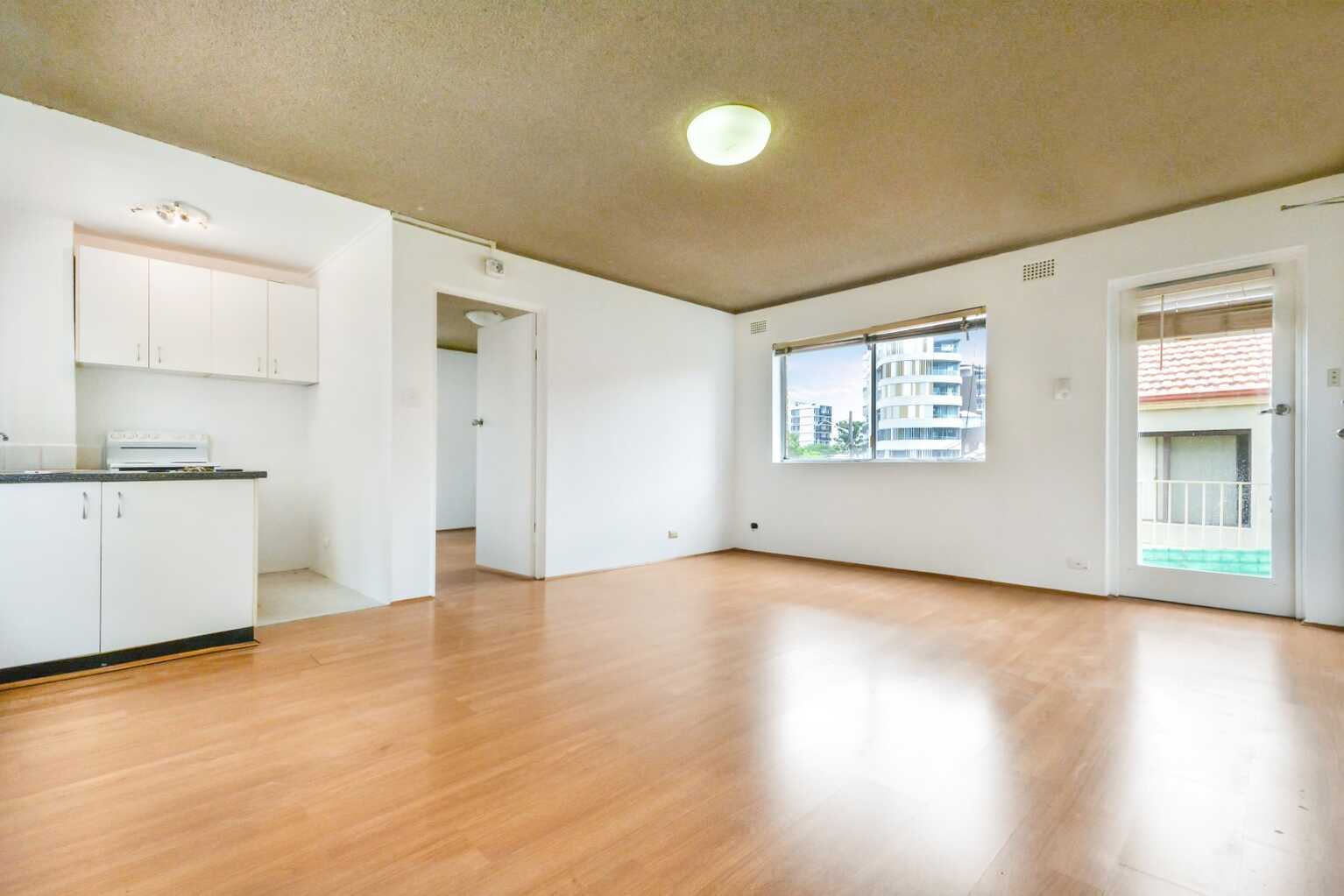 2/50 Bondi Road Bondi