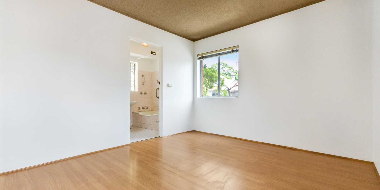 2/50 Bondi Road Bondi
