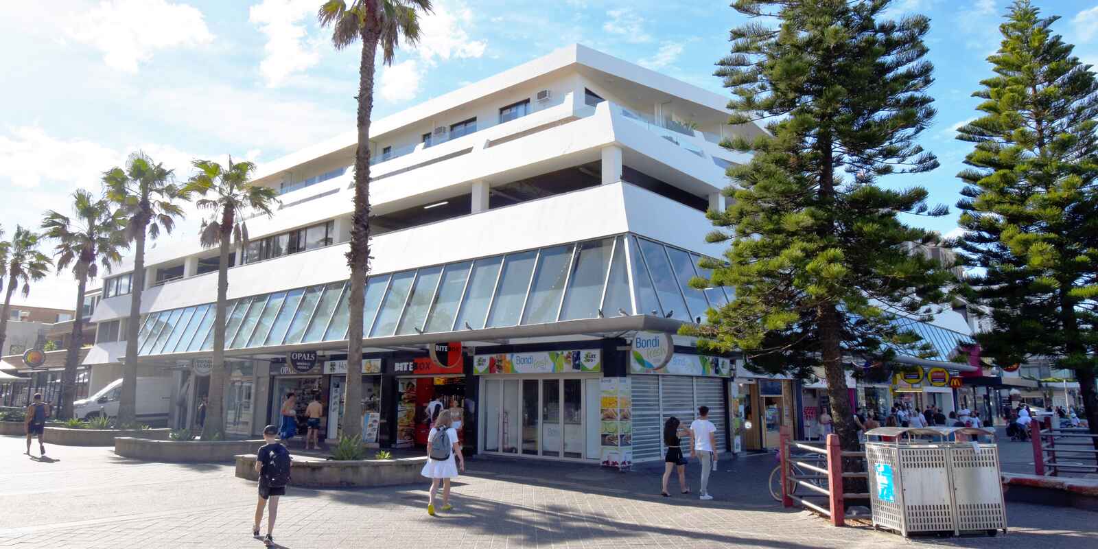 Shop 6A 164 Campbell parade Bondi Beach