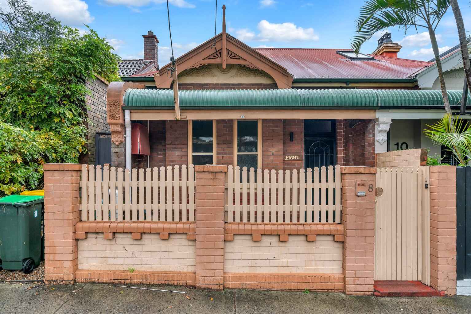 8 Darley Street Newtown