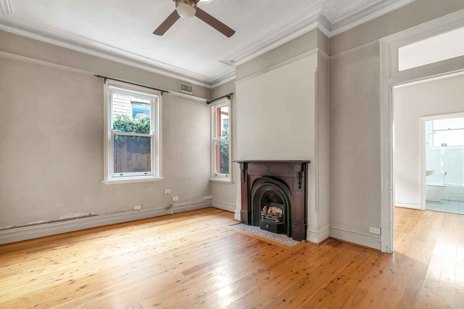 8 Darley Street Newtown