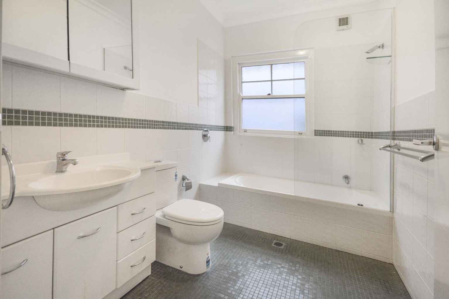 4/214 Alison Road Randwick