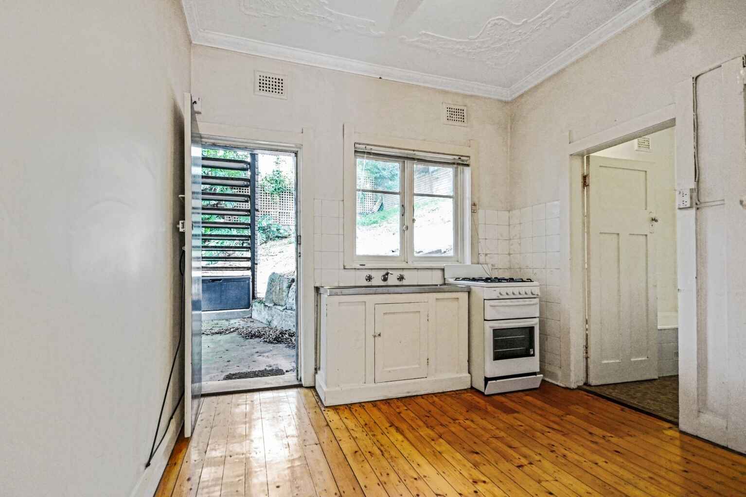 2/10 Bates Avenue Paddington