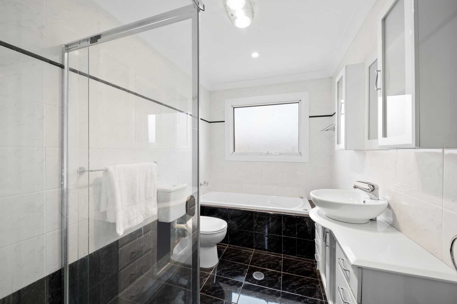 30 Lancaster Road Dover Heights