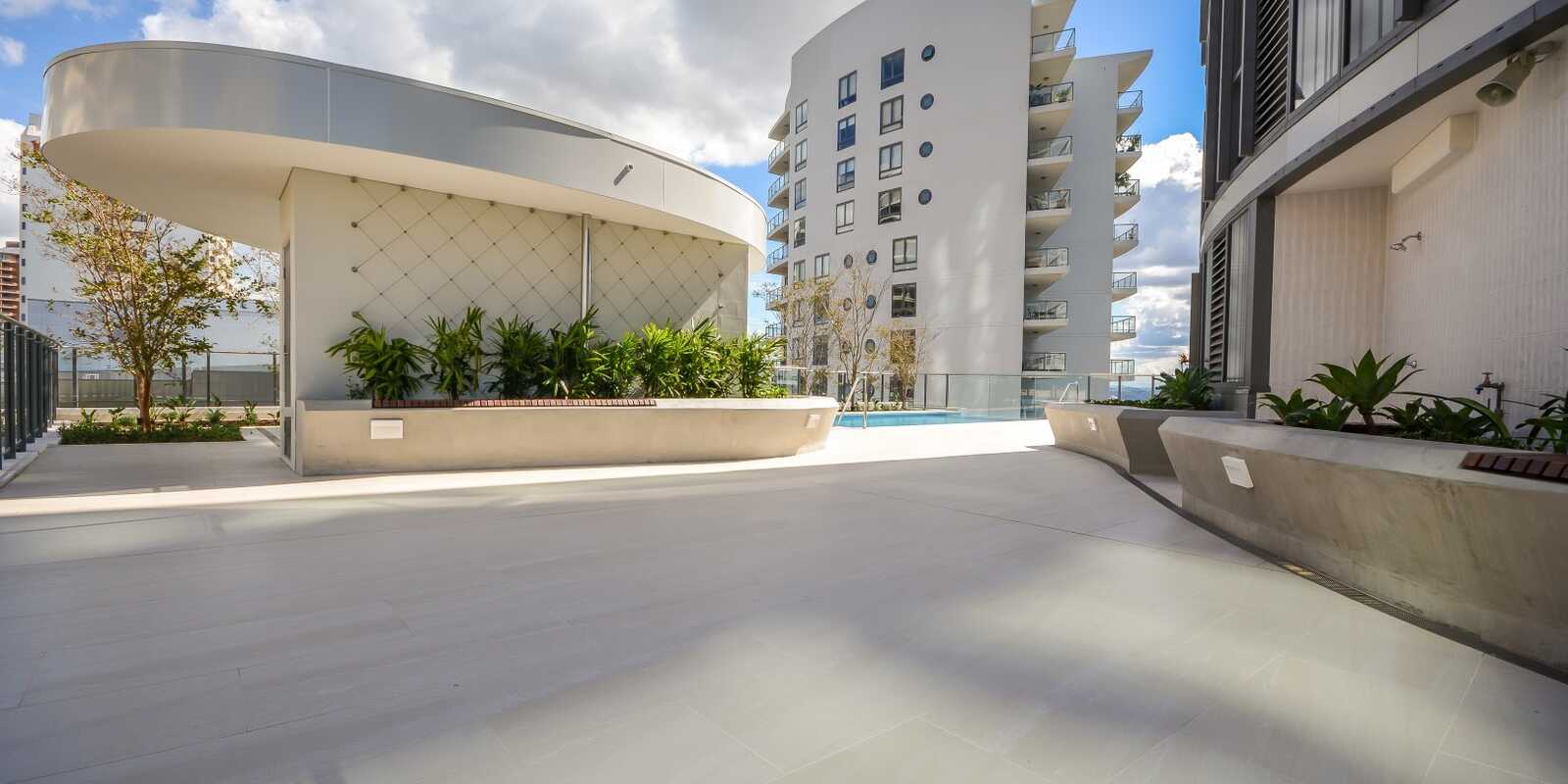 1 bed + st/570 Oxford Street Bondi Junction
