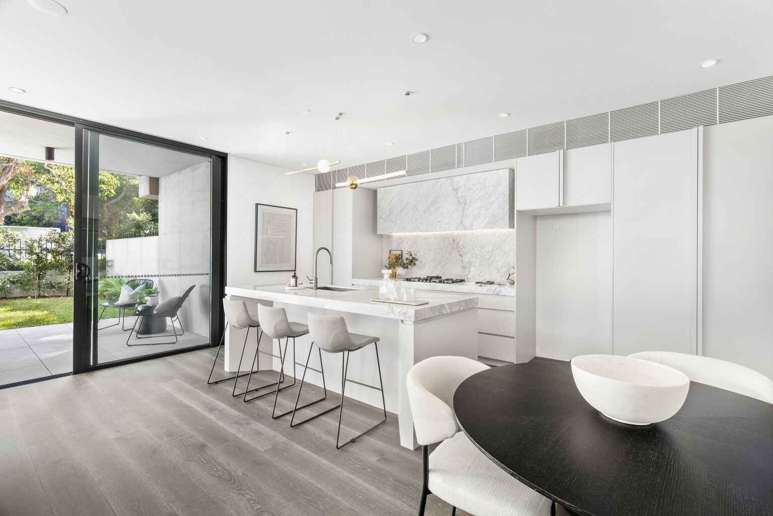 2/1 Spencer Street Rose Bay 2/1 Spencer Street Rose Bay