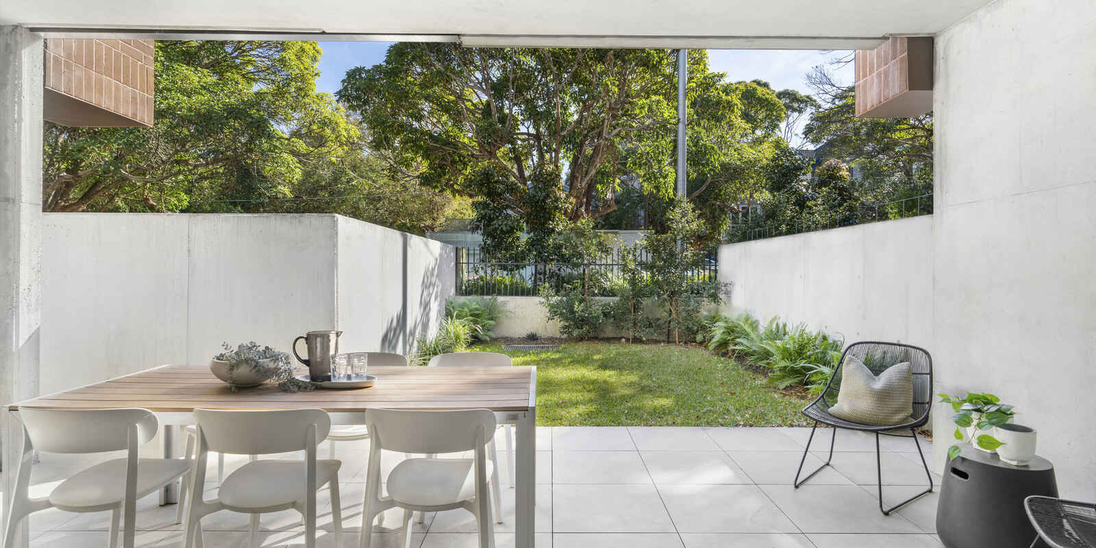 2/1 Spencer Street Rose Bay