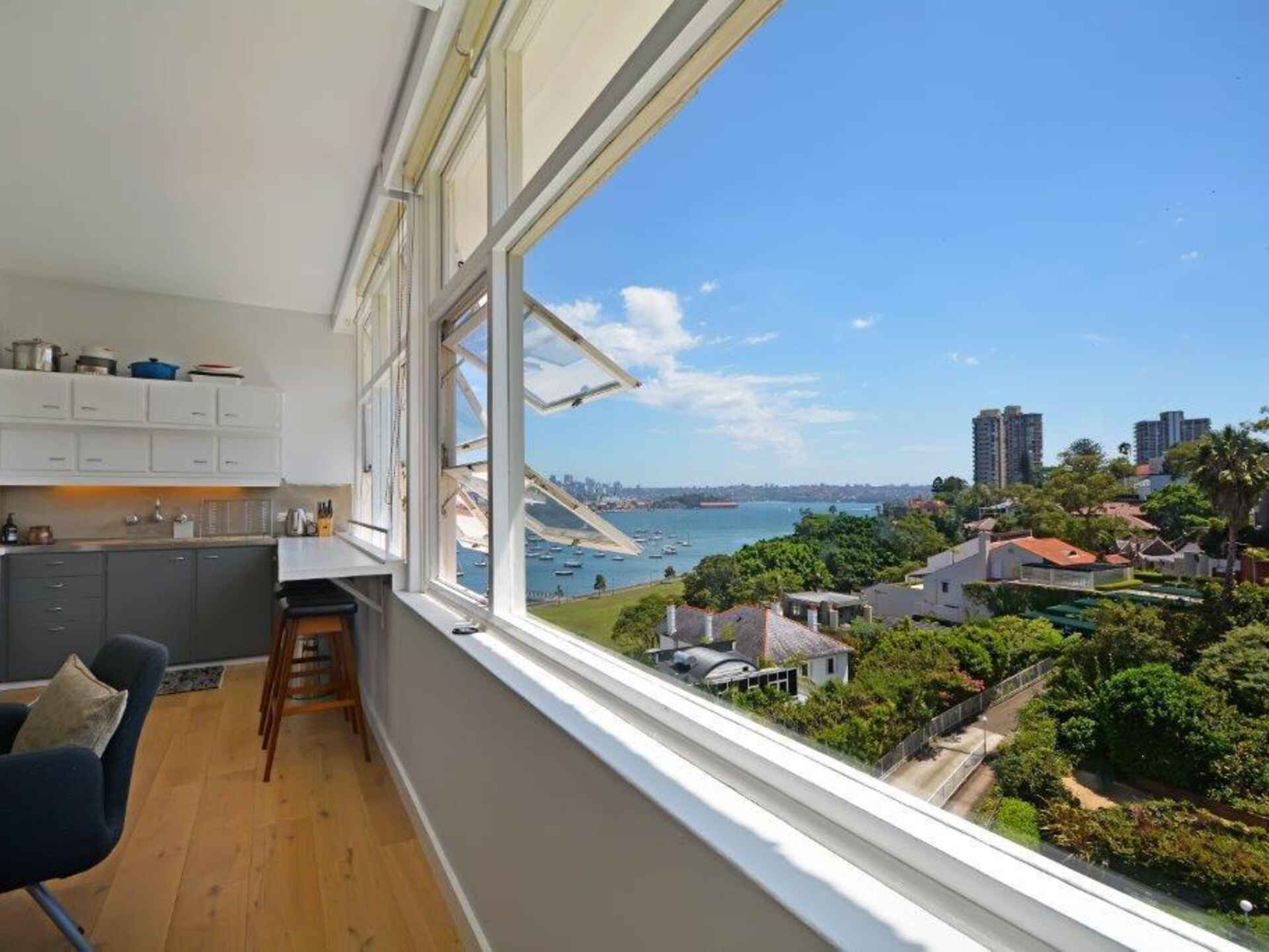 Apartment For Lease 42/11 Yarranabee Road Darling Point