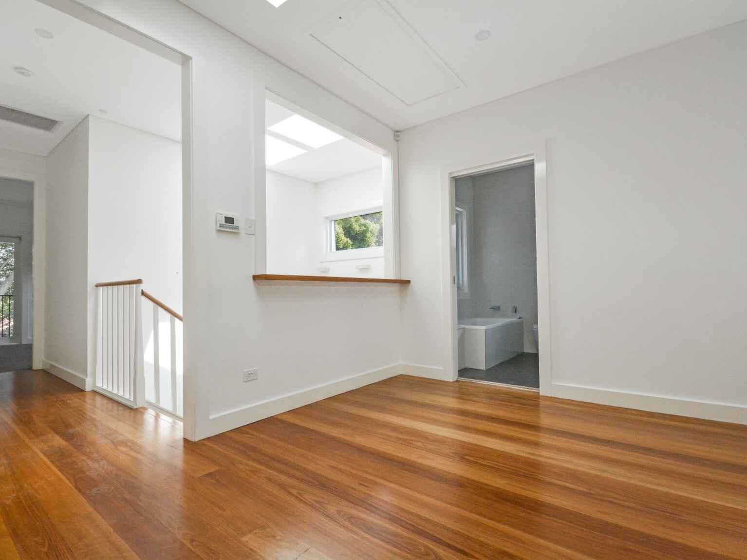 124 Newland Street Queens Park