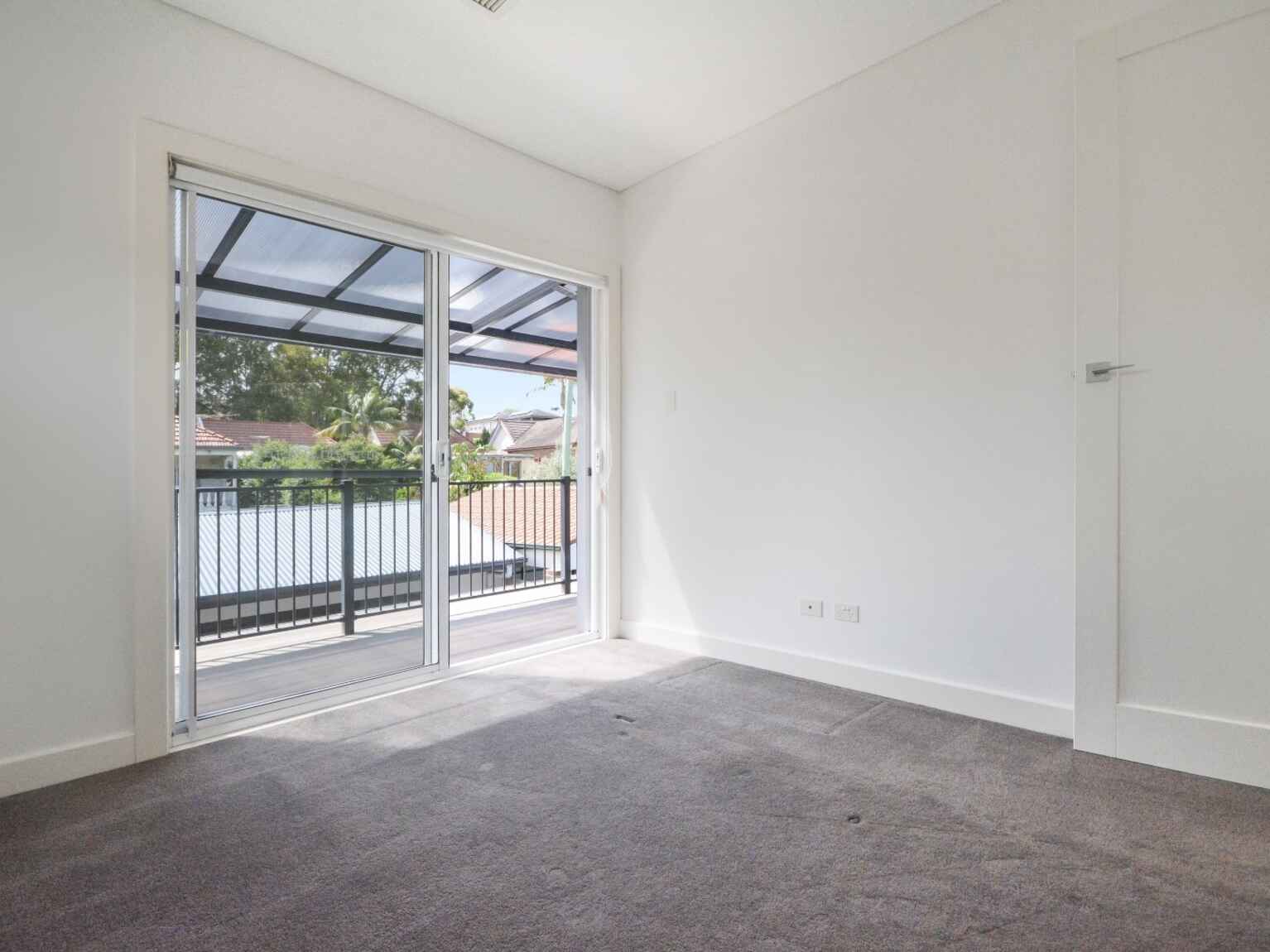 124 Newland Street Queens Park