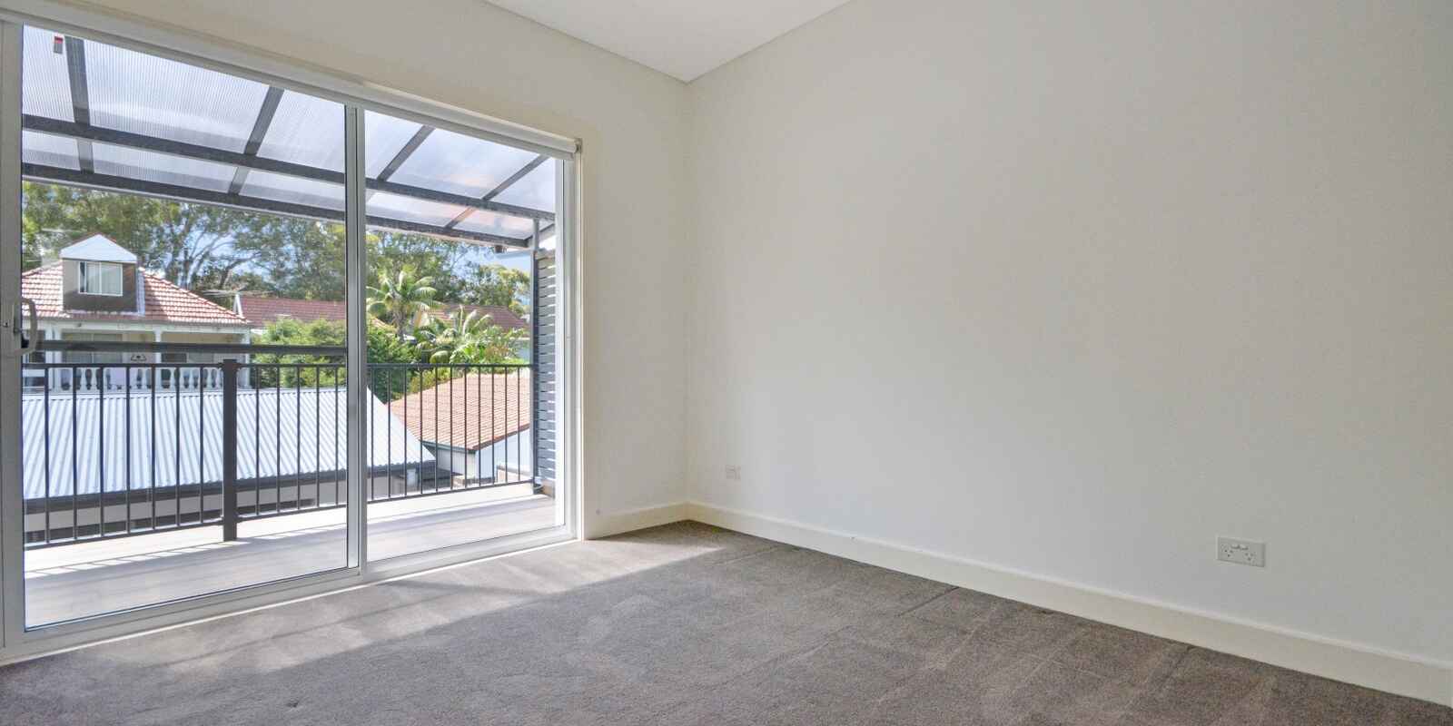 124 Newland Street Queens Park