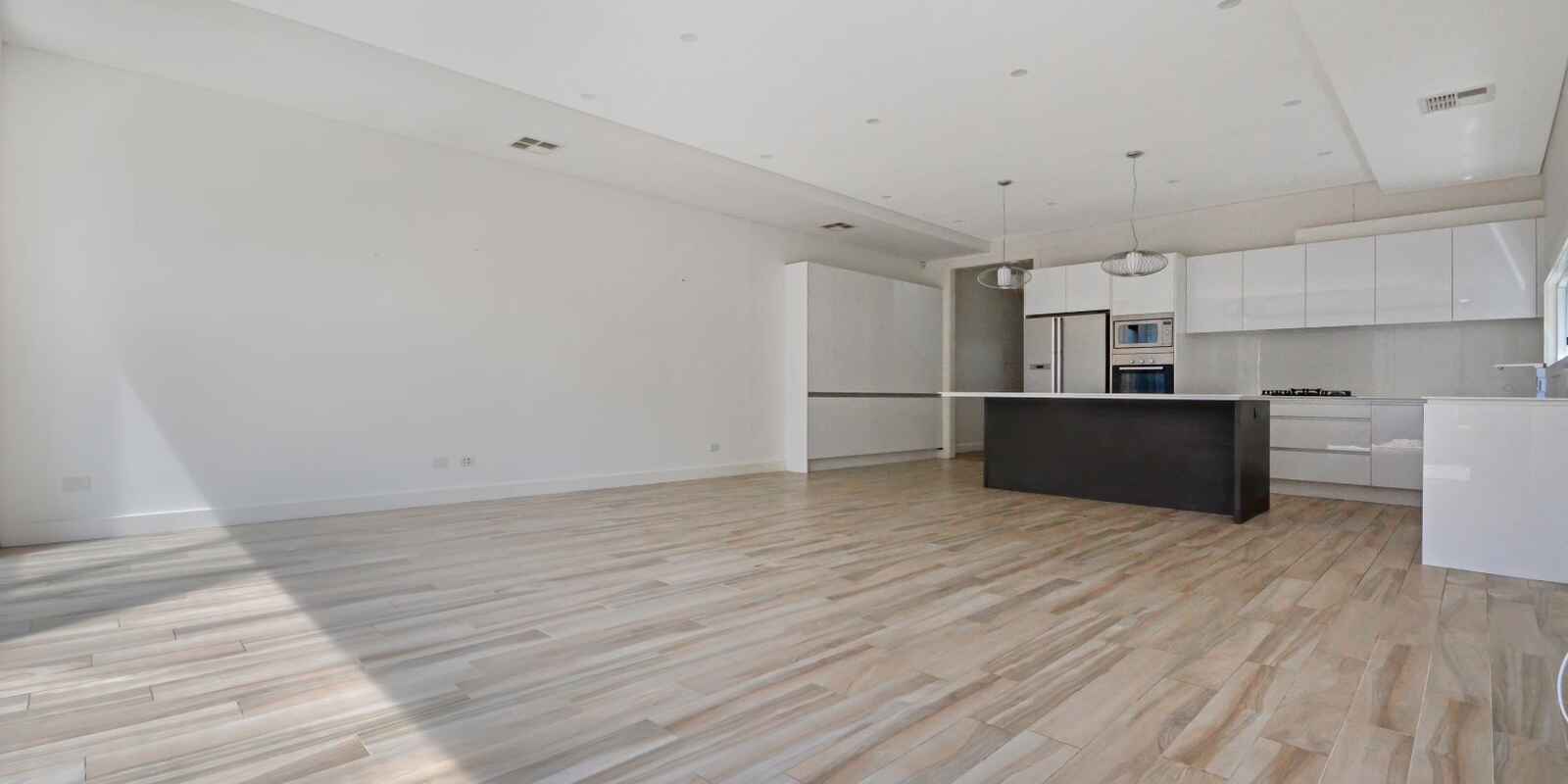 124 Newland Street Queens Park