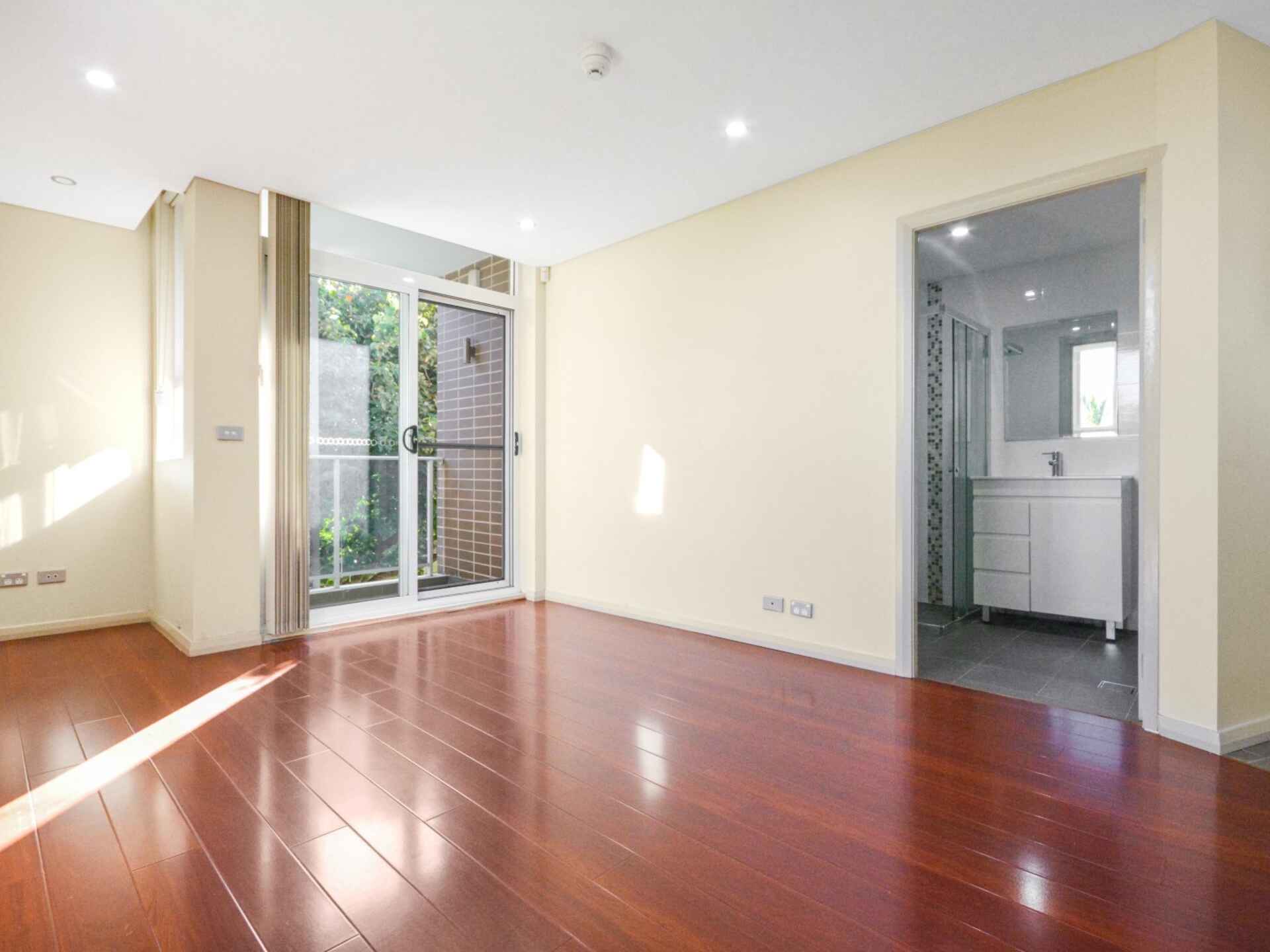 15/439 Anzac Parade Kingsford