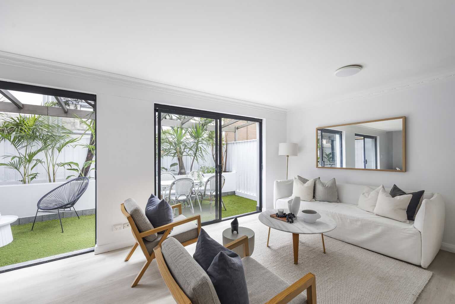 2/4 Warners Avenue North Bondi 2/4 Warners Avenue North Bondi