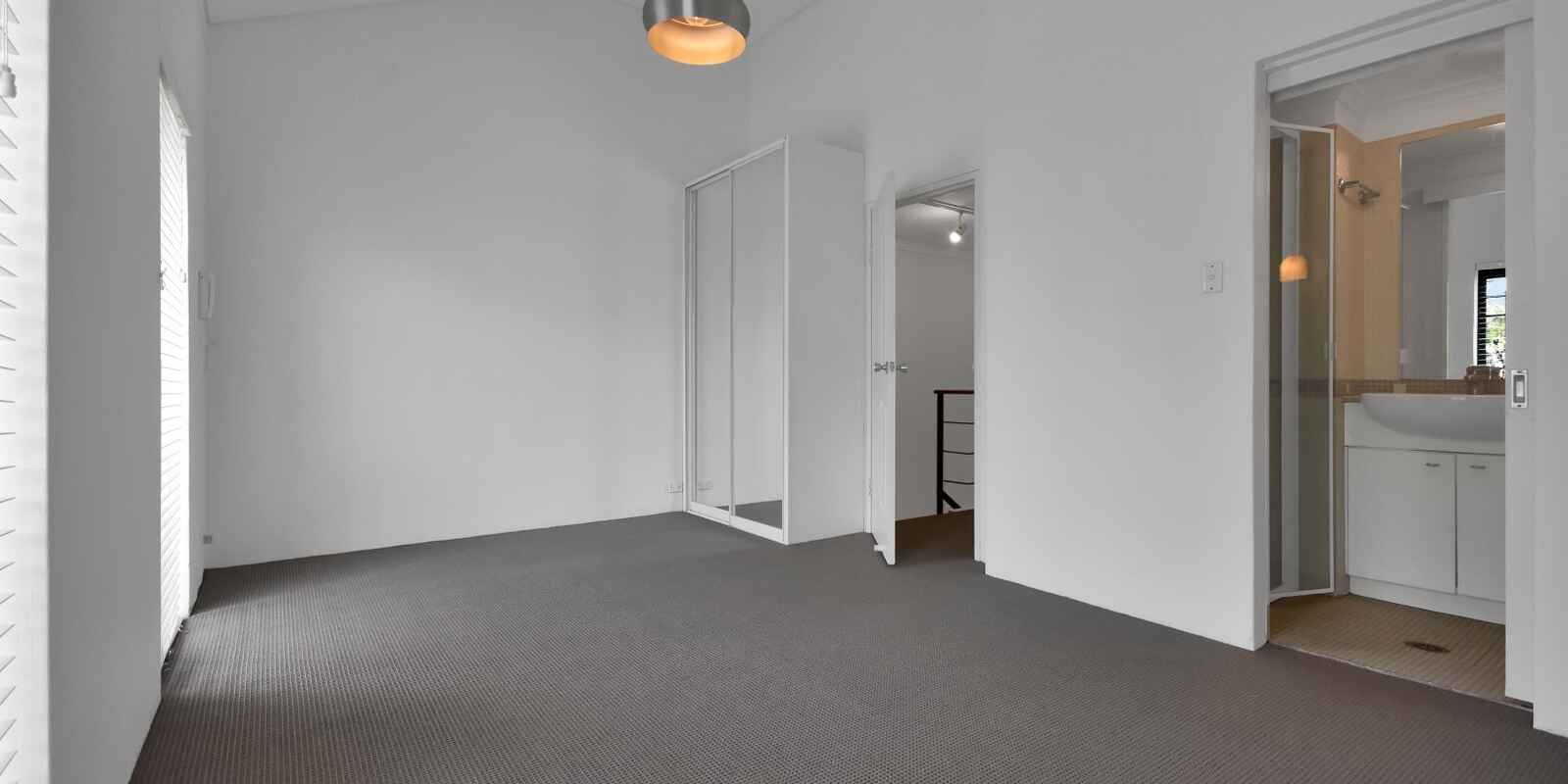 8/60 Carrington Road Waverley