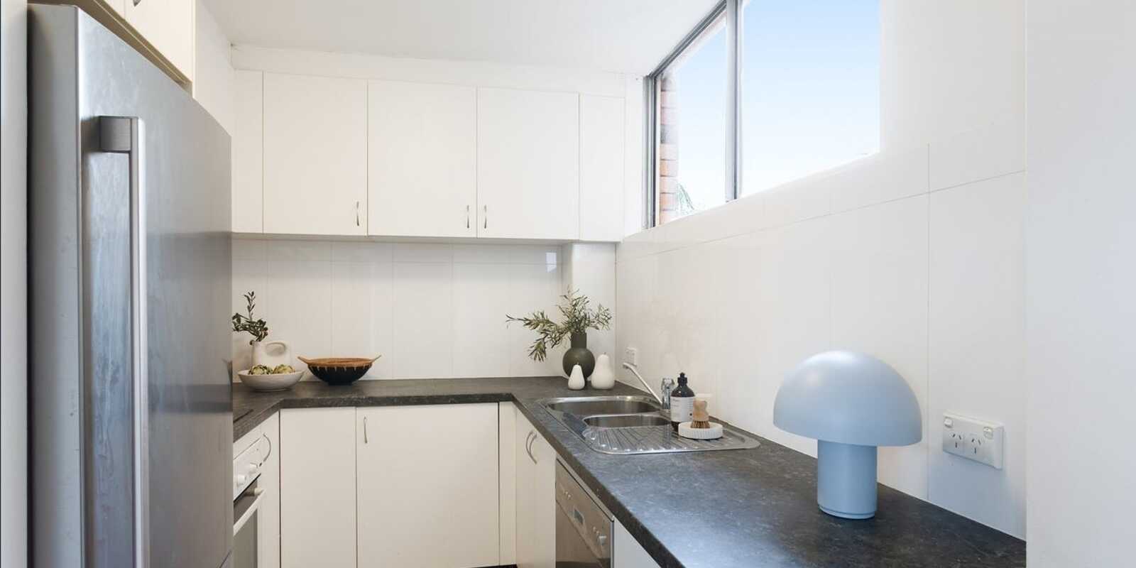 25/48-50 Military Road North Bondi