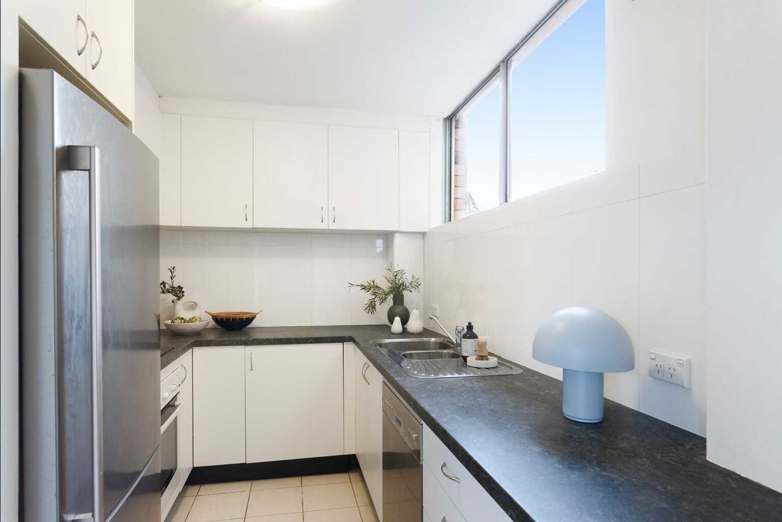 25/48-50 Military Road North Bondi