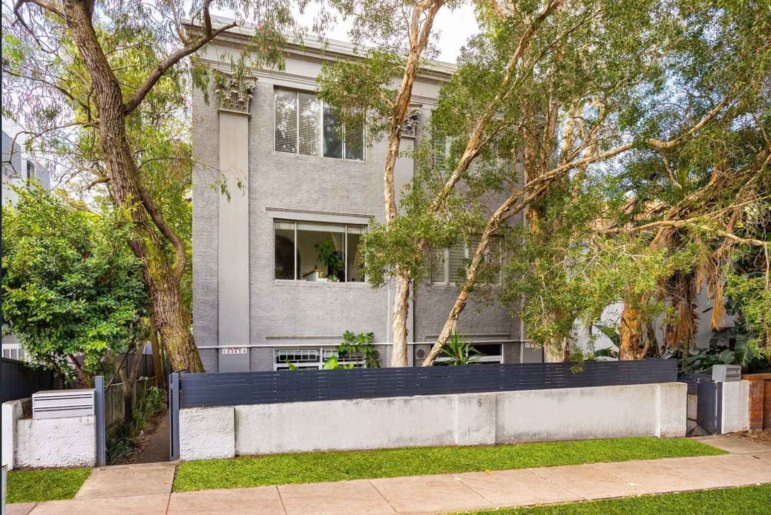 3/5 Sir Thomas Mitchell Road Bondi Beach