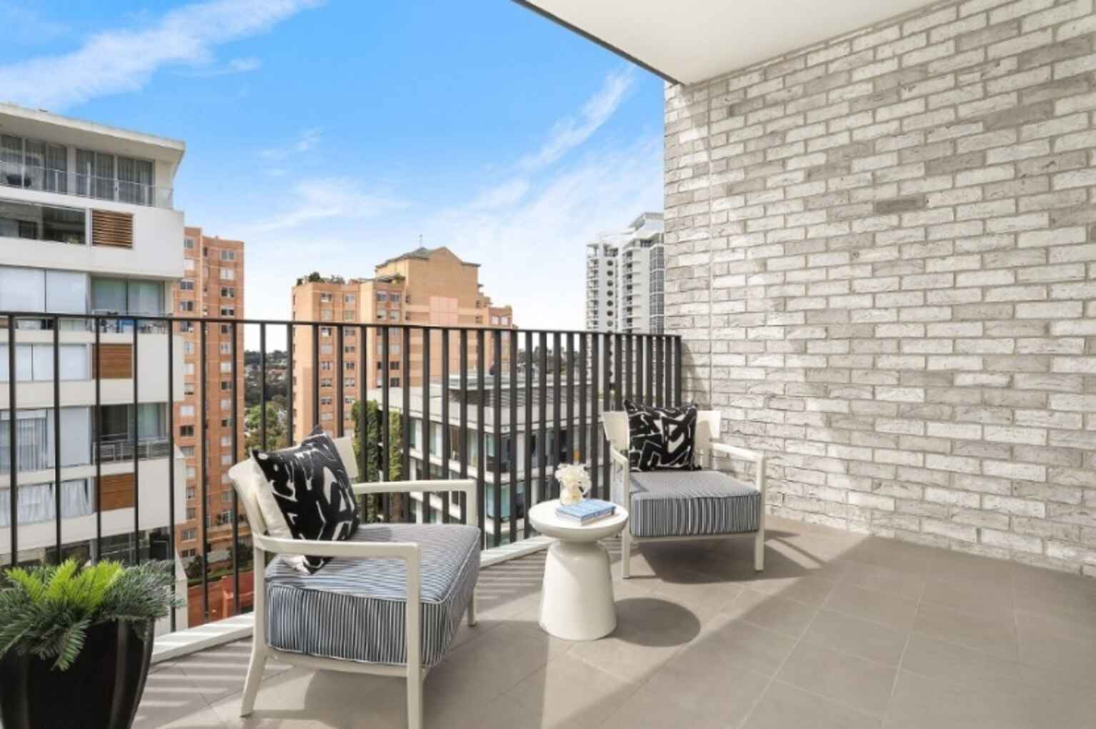 806/87 Oxford Street Bondi Junction 806/87 Oxford Street Bondi Junction