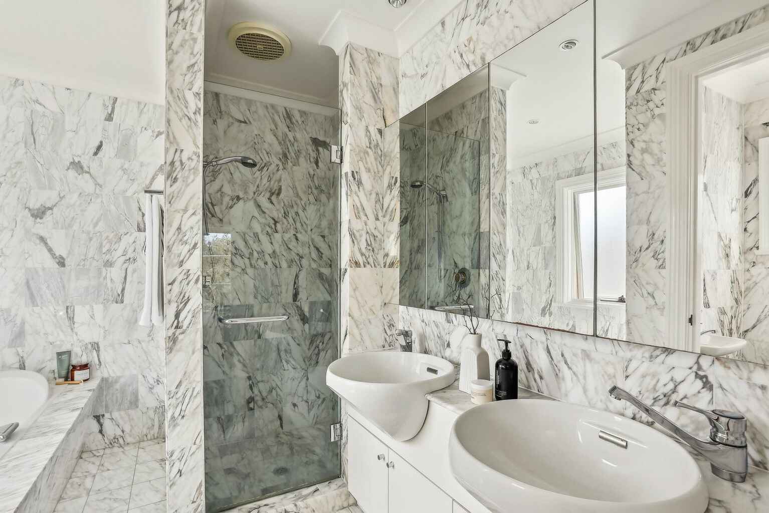 27 Waverley Crescent Bondi Junction 27 Waverley Crescent Bondi Junction