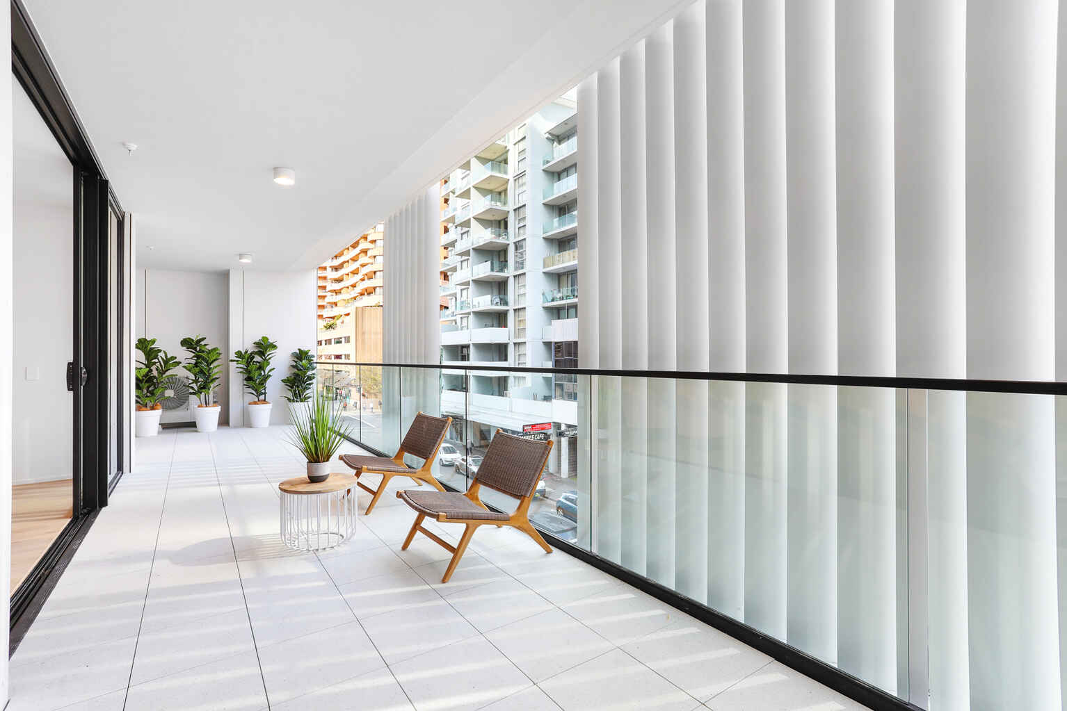 3 beds/32-42 Spring Street Bondi Junction