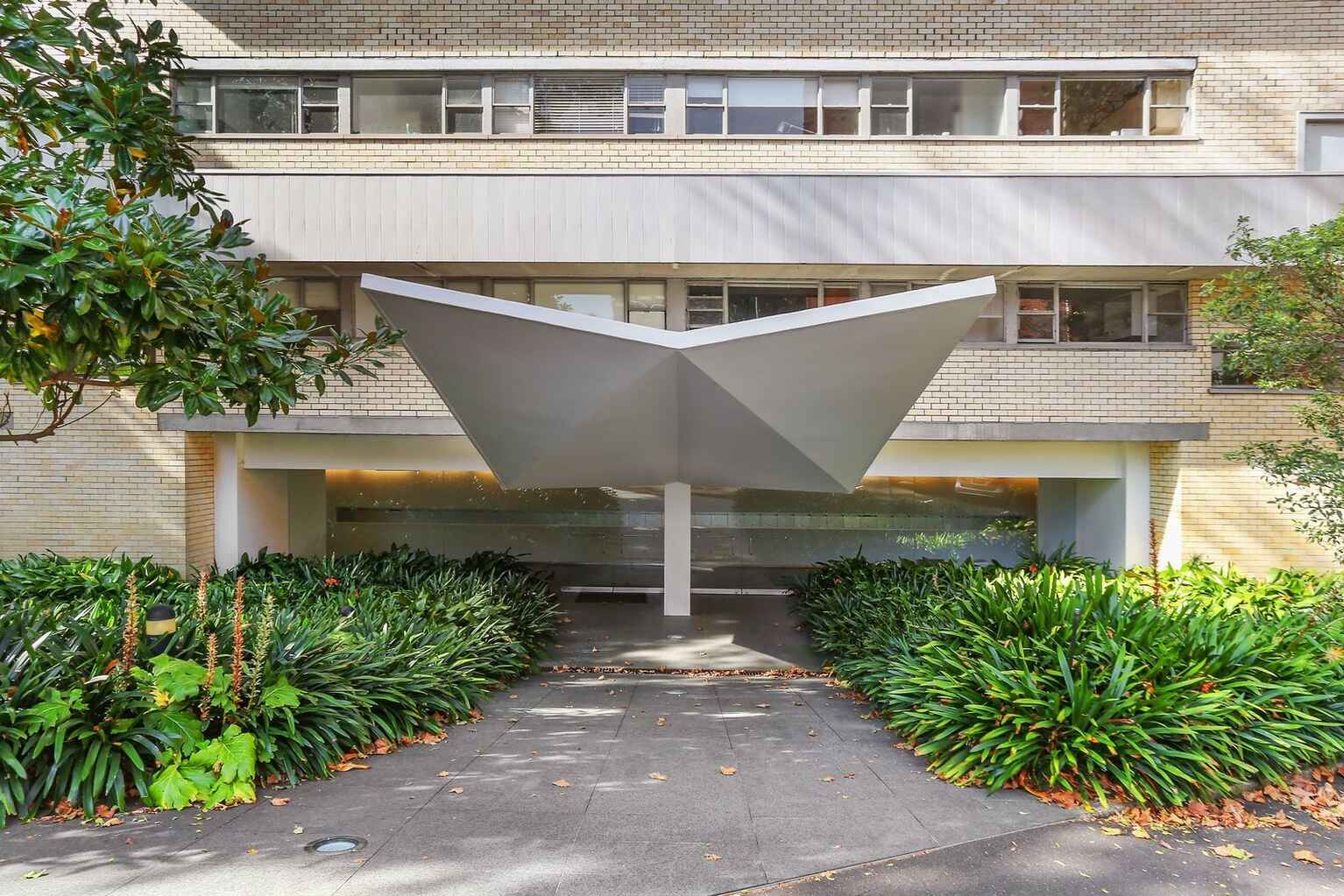 401/12 Ithaca Road Elizabeth Bay