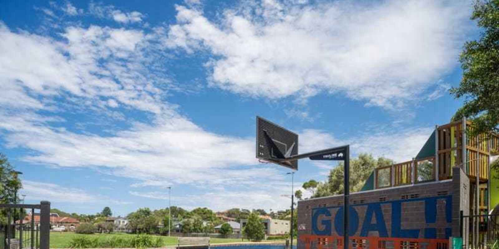 1/2 Warners Avenue North Bondi 1/2 Warners Avenue North Bondi