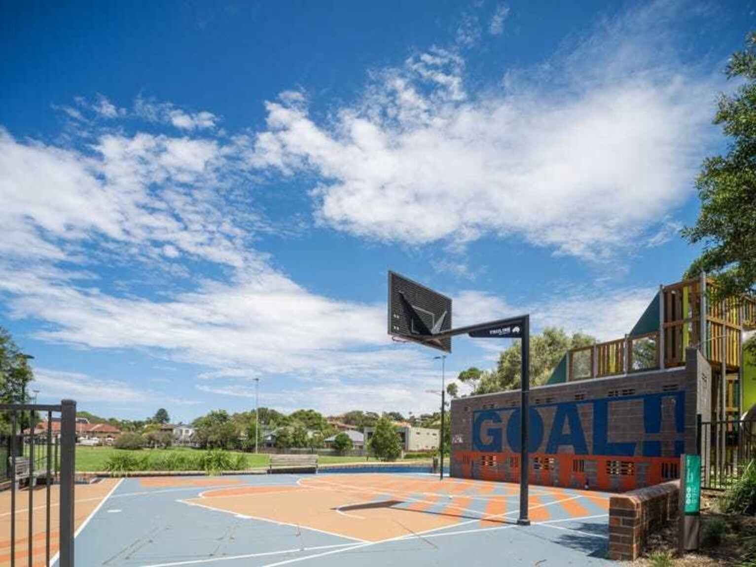 1/2 Warners Avenue North Bondi 1/2 Warners Avenue North Bondi