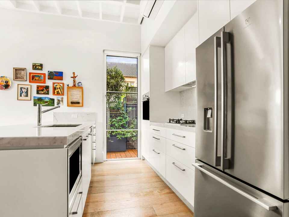 35 Oakley Road North Bondi